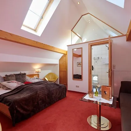 Krone Hotel 4*